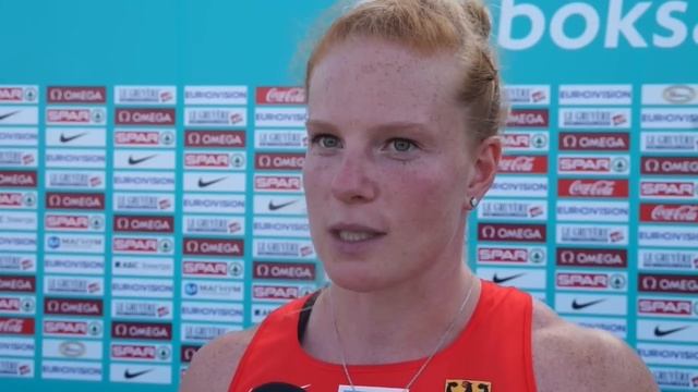 Betty Heidler (GER) after Hammer Throw