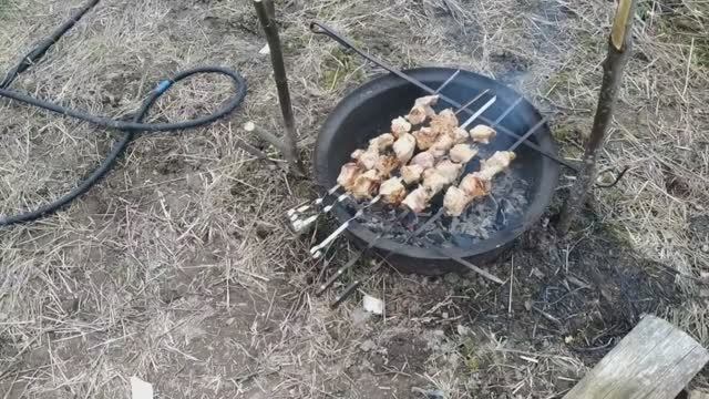 Жизнь на даче без прикрас. СОСЕДИ.