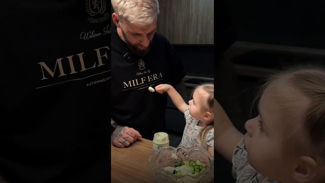 Оливье с крабооооомммм!!!КААААЙФ!