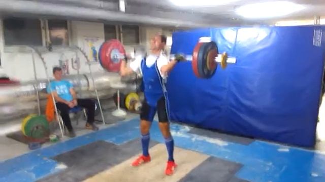 Jernej Orešek 133 kg sunek