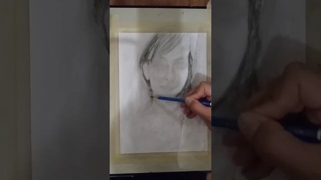 初心者向け　　鉛筆画　美女を描いてみた/　Ella Freya