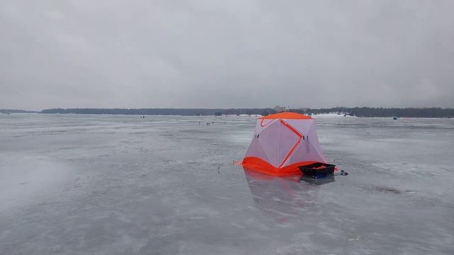 Рузское водохранилище, рыбалка с женой на альденте!))