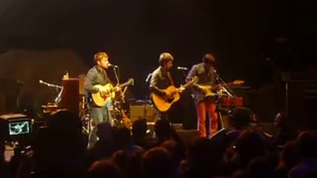 Noel Gallagher, Damon Albarn & Graham Coxon - Tender [live @ Teenage Cancer Trust,London 23-03-2013