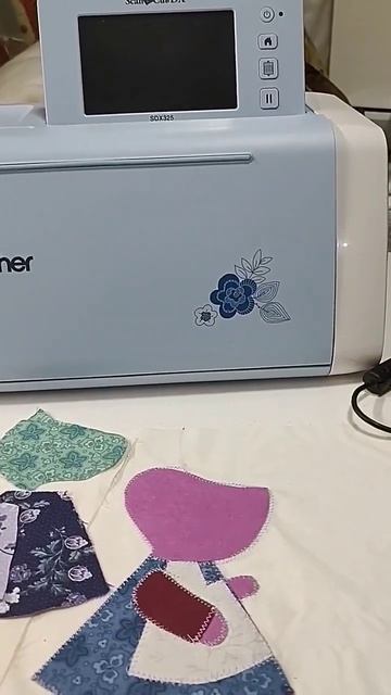 Will Your Brother Do What My Brother Does? #sewing #brotherscanncut #applique