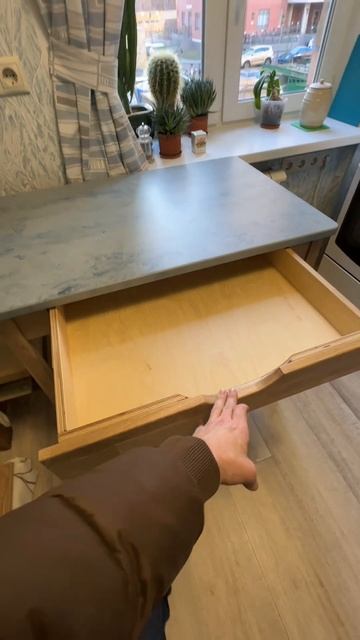 Custom wood and epoxy resin marble dining table #epoxy #woodworking #marble