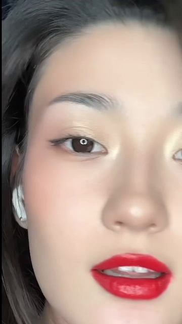 korean IT girl makeup