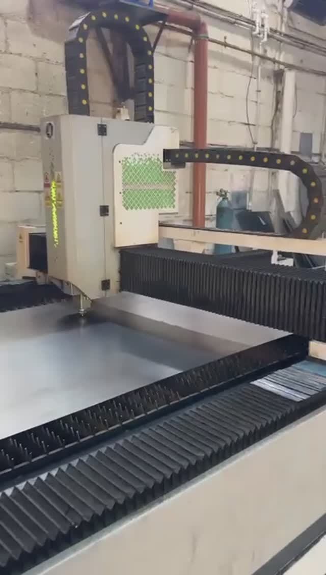 Работа лазерного станка