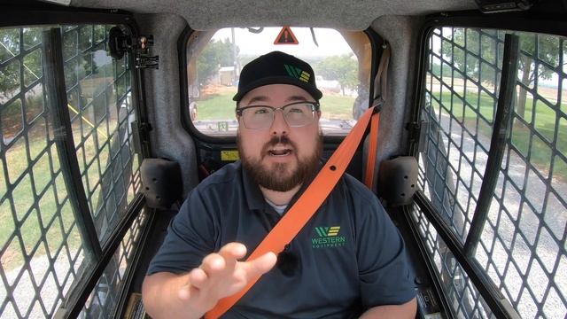 How to use John Deere 333G Skid Steer Self Leveling Bucket Feature