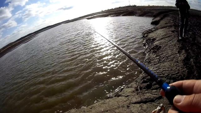 Рыбалка на мандулы.  Водичка просветлела.