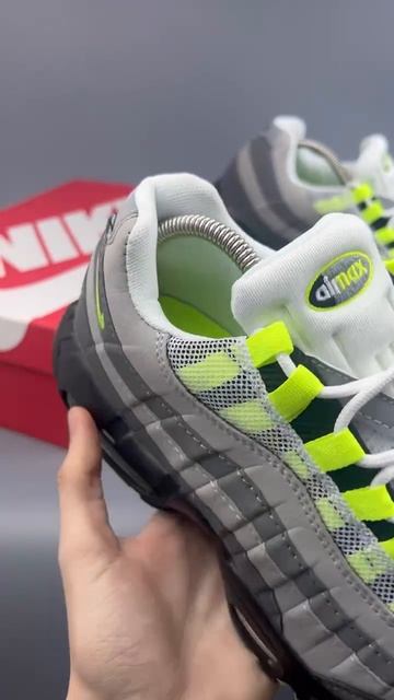 Кроссовки Nike Air Max 95 Neon