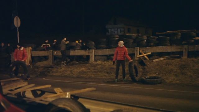 У Стрию мешканці міста перекрили трасу Київ-Чоп! 21,02,14
