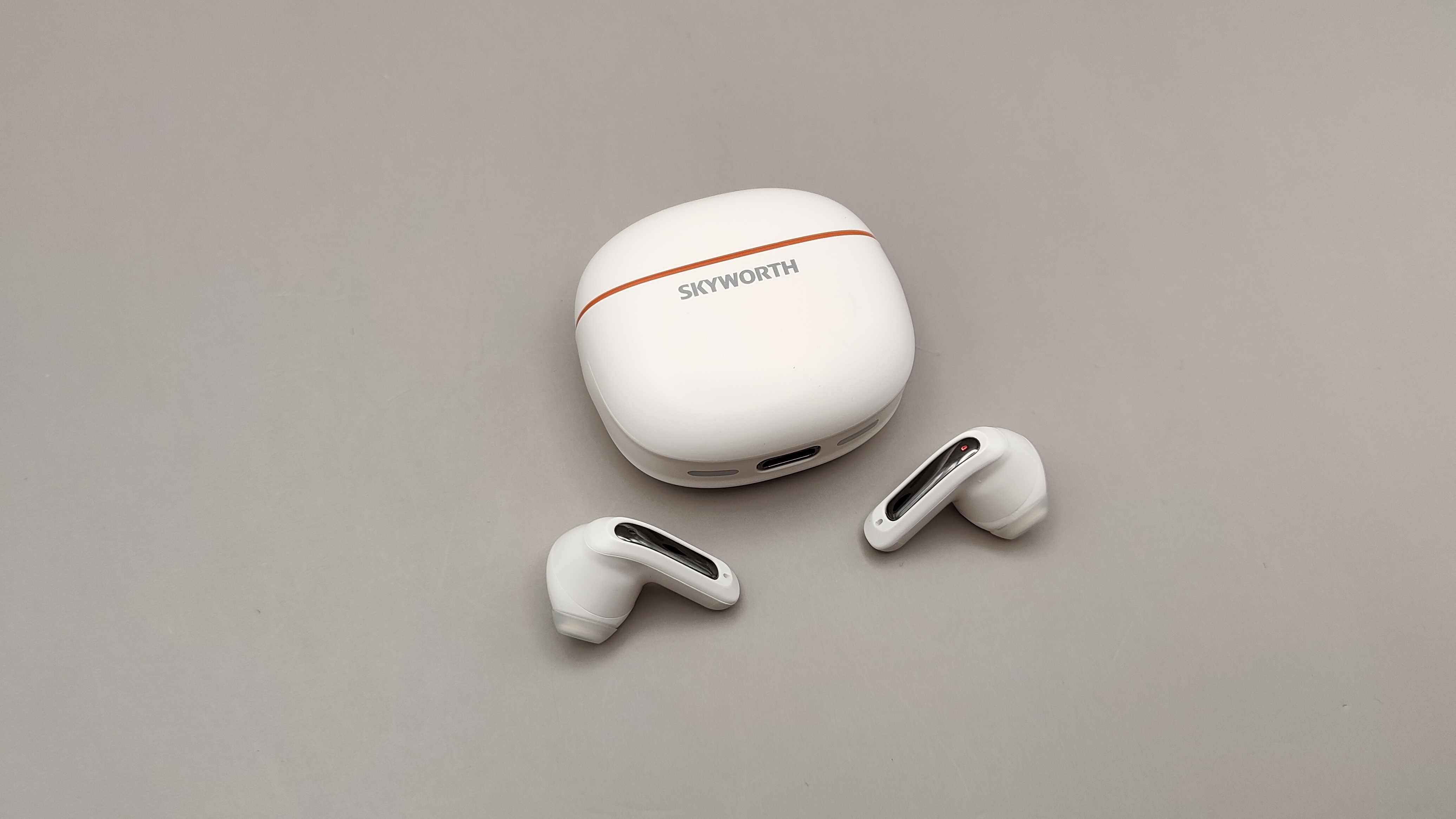 Обзор и тест TWS наушников Skyworth SEP006