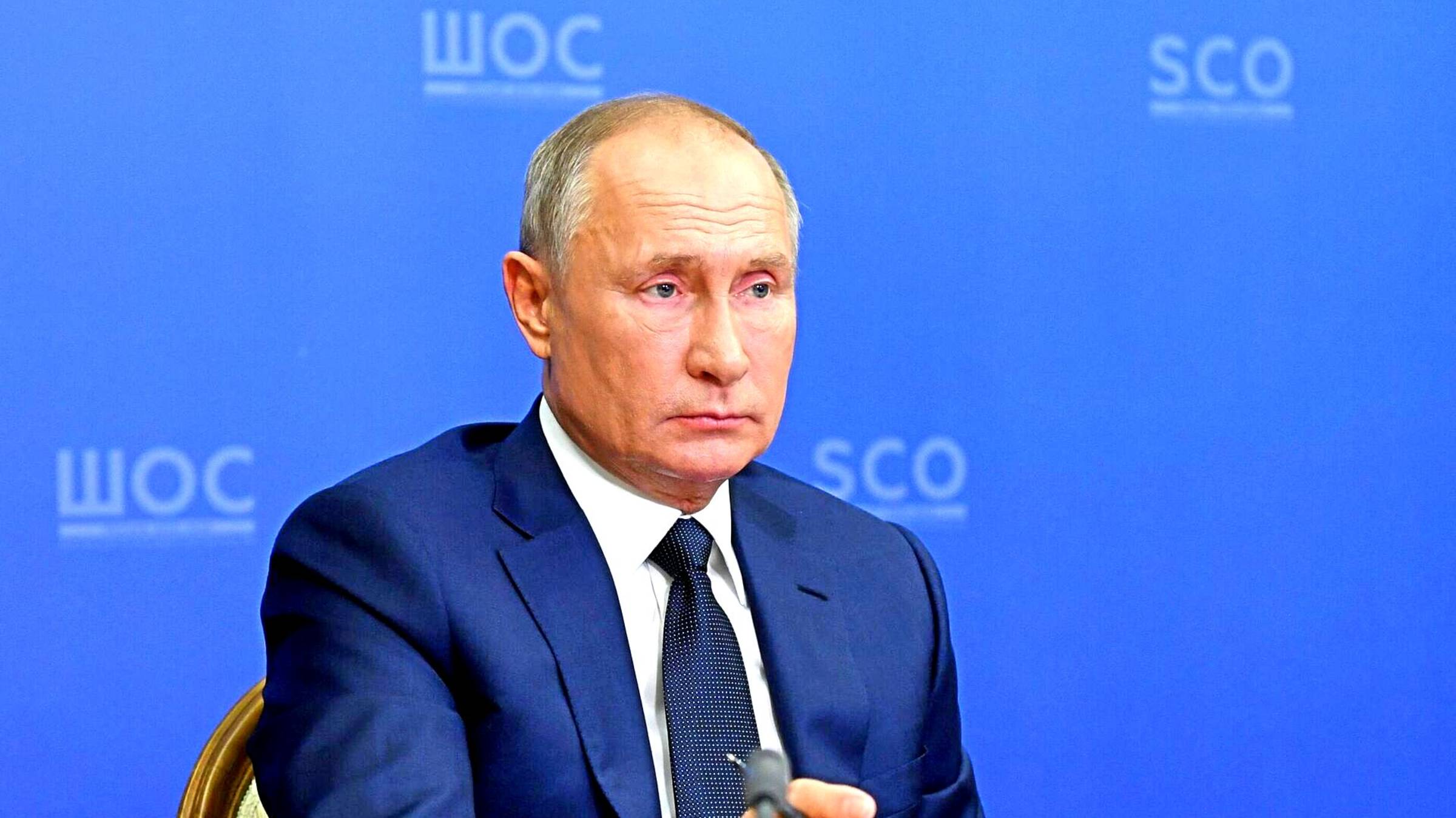 Путин заявил об отсутствии мужественных политиков