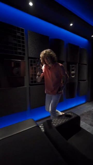 A sub for several kilowatts in a home theater for $200,000!#hometheatersystem#hiend#hifi#hometheate