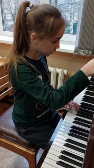 Сольф. №239 из сб.Калм. и Фр. Жукова Екатерина 3кл.