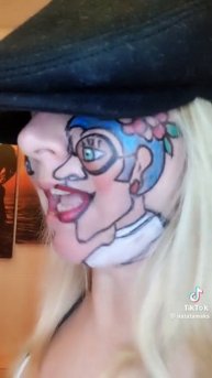 ТАТУАЖ.
1000016618.mp4