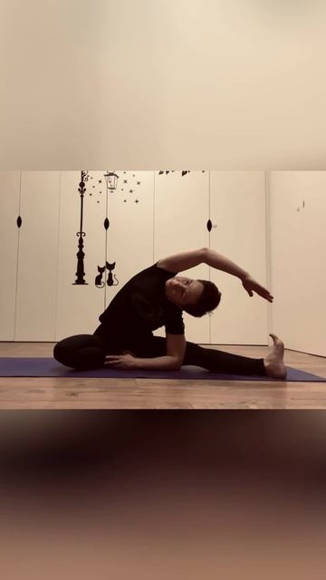 Йога. Спорт дома