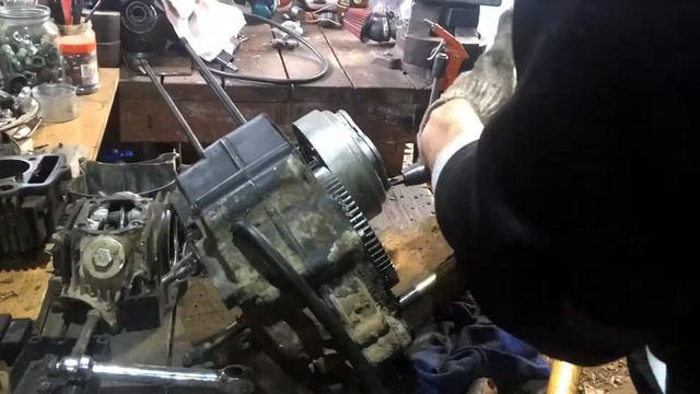Переборка мотора IRBIS TTR 125 (1 часть)/ Мощь ударной отвертки.