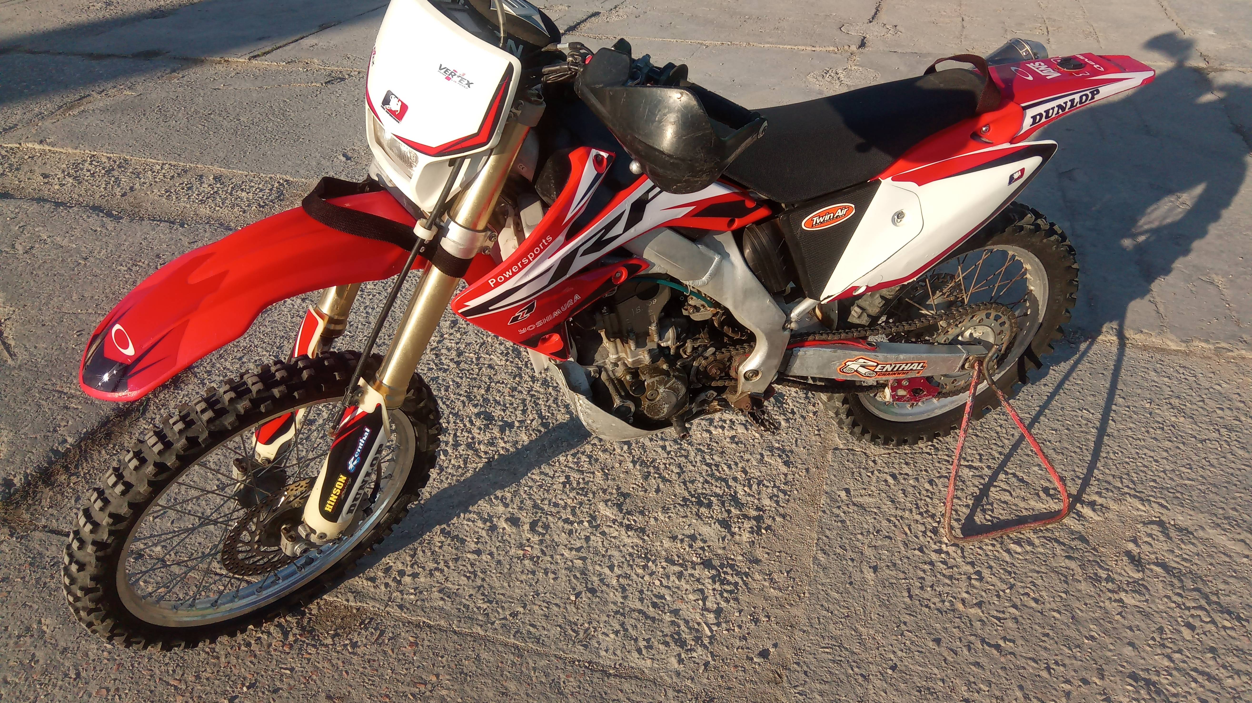 Мотошкола CRF250X круги