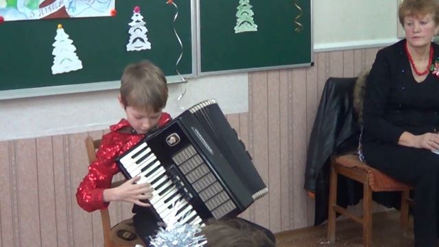 выступление в школе Виталий 27.12.12. 00133.MTS