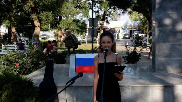 Арт-клуб "Февраль". Полина Никонова "Потеряшка".