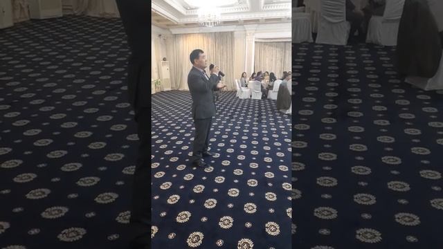 Бекслан Аязбаев оте керемет дауыс!!!!