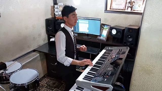 Disco Dancer Goron Ki Na Kalon Ki  (Azizbek Qodirov Jimmy)