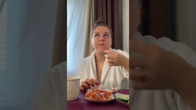 МУКБАНГ