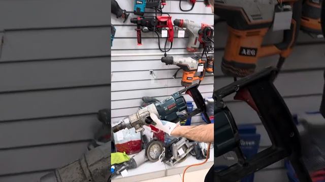 Двигатель для алмазного бурения Bosch GBD 180 WE