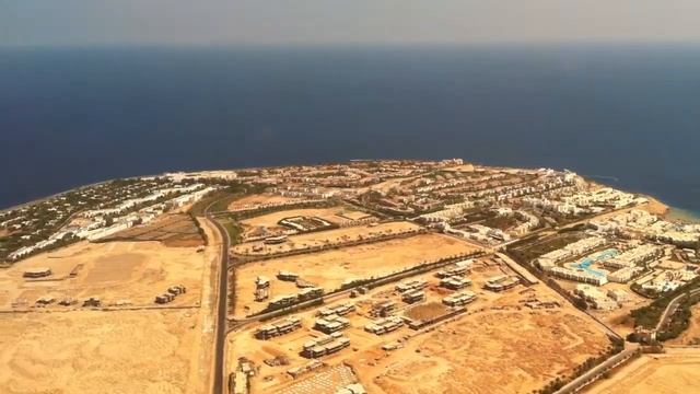 Landing in Sharm Egyptair 737-800
