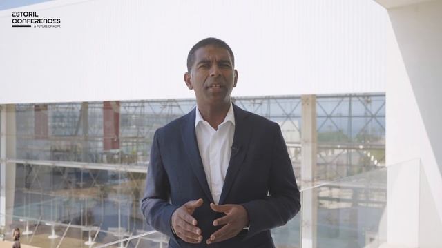 Meet the Governance - Daniel Traça, Nova SBE Dean