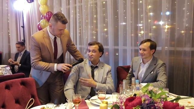 Интервью  импровизация на свадьбе. Ведущий Евгений Дынников #ведущийнасвадьбу #ведущийнасвадьбуспб