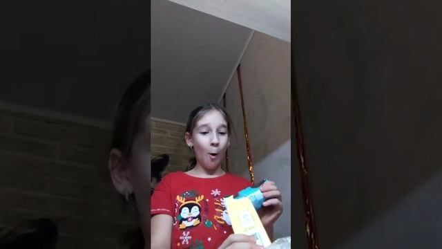 пробуем китайские вкусняшки с братом