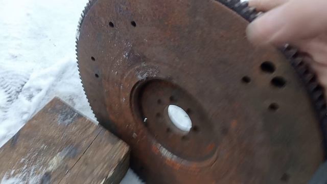 Самоделки для тайги. УАЗ. Как поменять венец маховика.