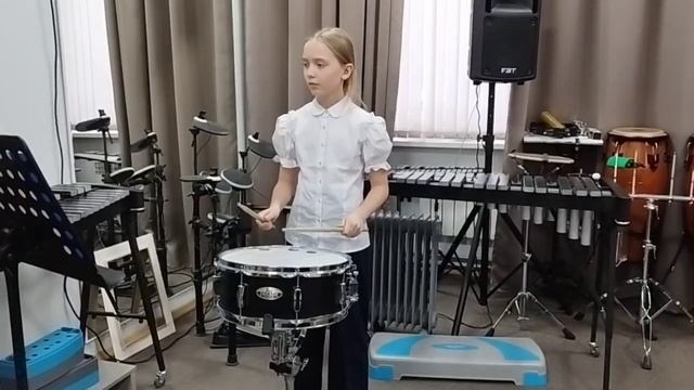 Чуракова Алёна, 9 лет, Д.Кабалевский "Веселое путешествие"