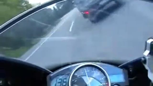 Miguel Yamaha R1 Freefahr.....300km/h!!!!