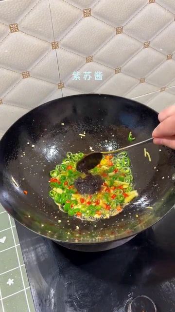 紫苏黄骨鱼Perilla yellow croaker #cooking #food #delicious #美食 #美食教程 #家常菜 #美食分享 #recipe #cook #yummy