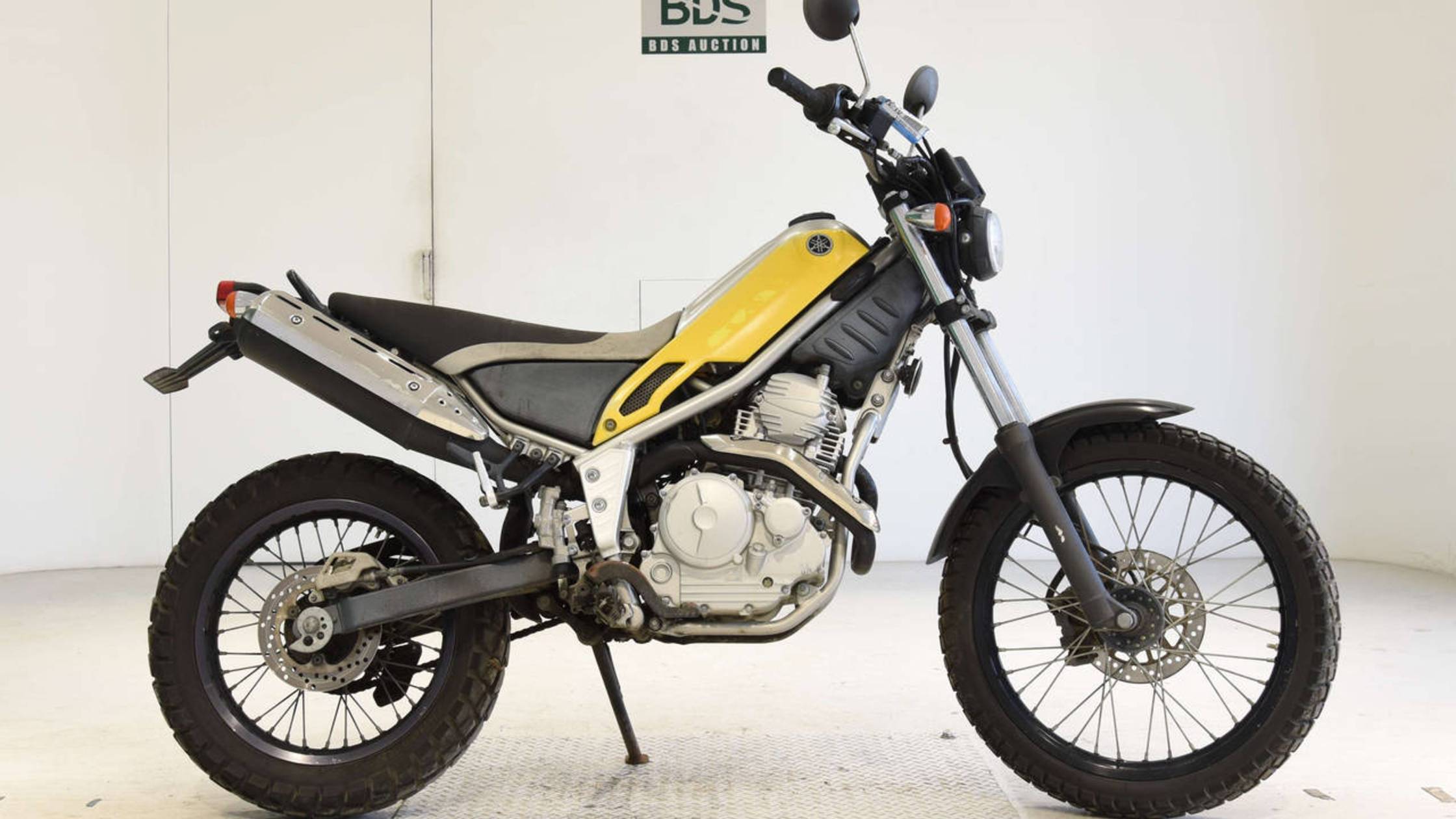 0034 - Yamaha TRICKER - DG10J-005813