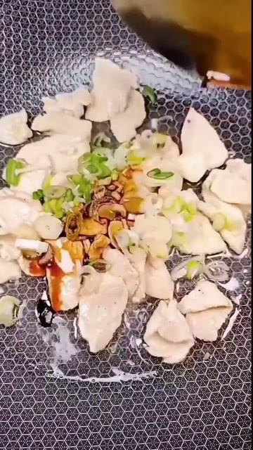 香菇炒肉这么做，简单美味又下饭，快来试试吧