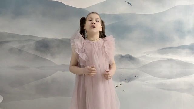 Выступление к Международному Дню мамы ученицы студии Ораторского мастерства Айнетдиновой Расины