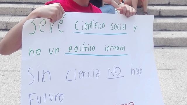 A los 14 años:  estudiante de derecho, activista  y ganador del premio de la juventud- UNAM Global