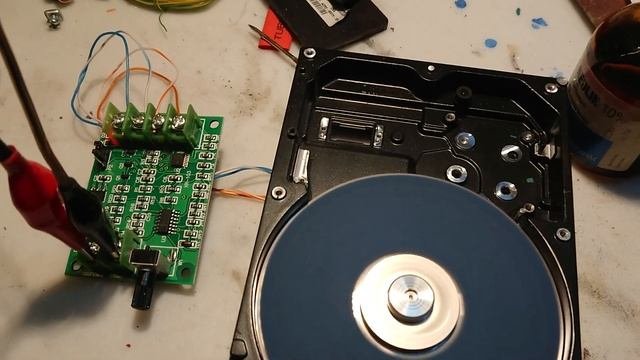 Connect Hdd Motor With Controller.