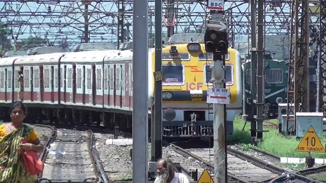 2 in 1 // New ICF MEDHA EMU local followed by KAVIGURU EXPRESS,WDM 3D