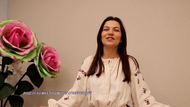 Костюковчане трудятся под знаком качества. Заведующий отделом народного творчества Алеся Шаройко