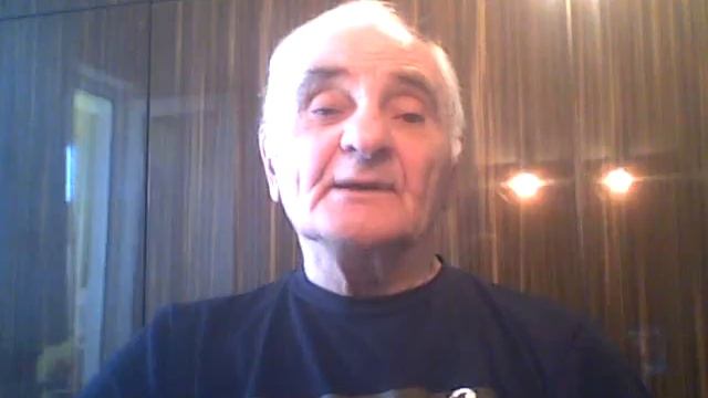 Песенка о дальней дороге.Б.Окуджава.Читает А.Пир-Будагян.