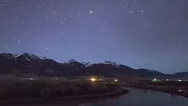Өте əдемі өлең. Махаббат.