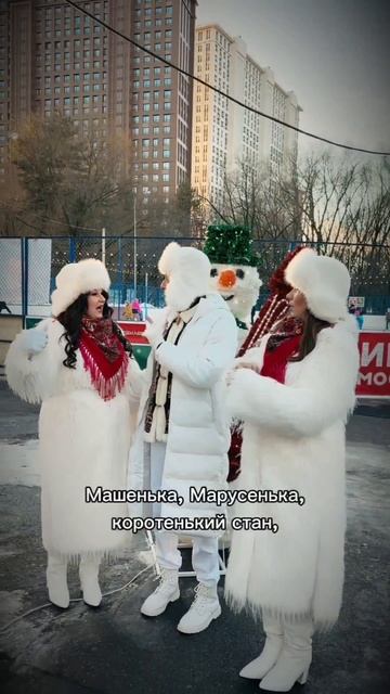 "Проулочек". Виа "Крапива".