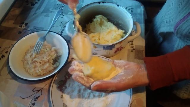 картопляні зрази. картофельные зразы.