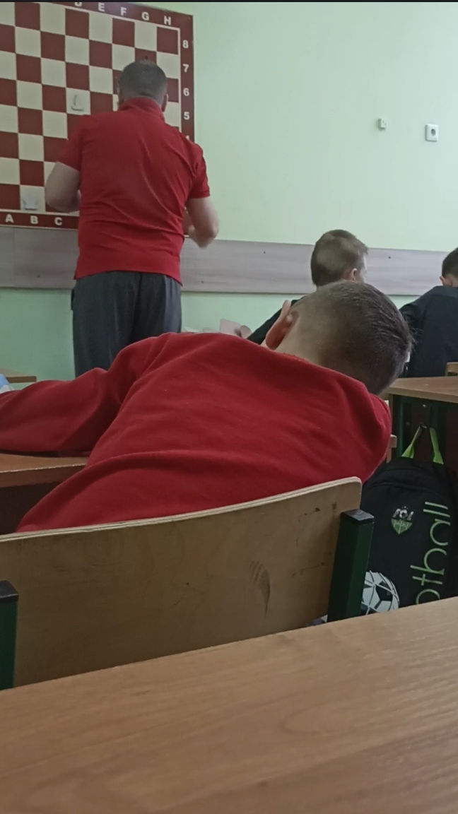 мы в классе на уроке