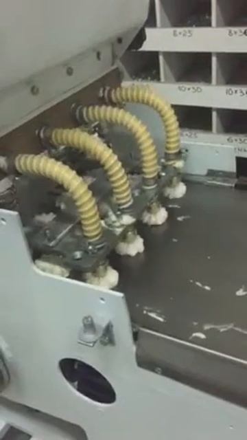Тестоотсадочная машина для печенья курабье ОМ-2